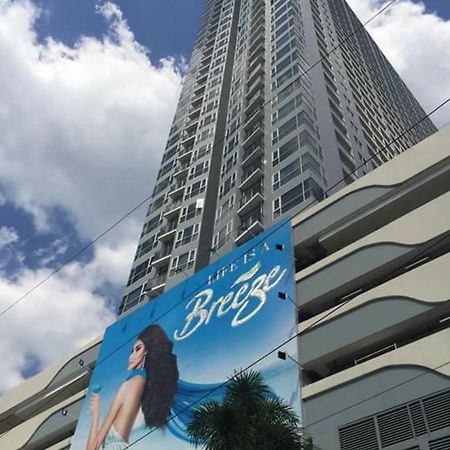 Breeze Residences Condotel Pasay Buitenkant foto