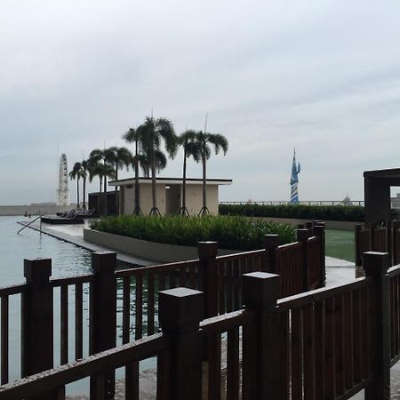 Breeze Residences Condotel Pasay Buitenkant foto