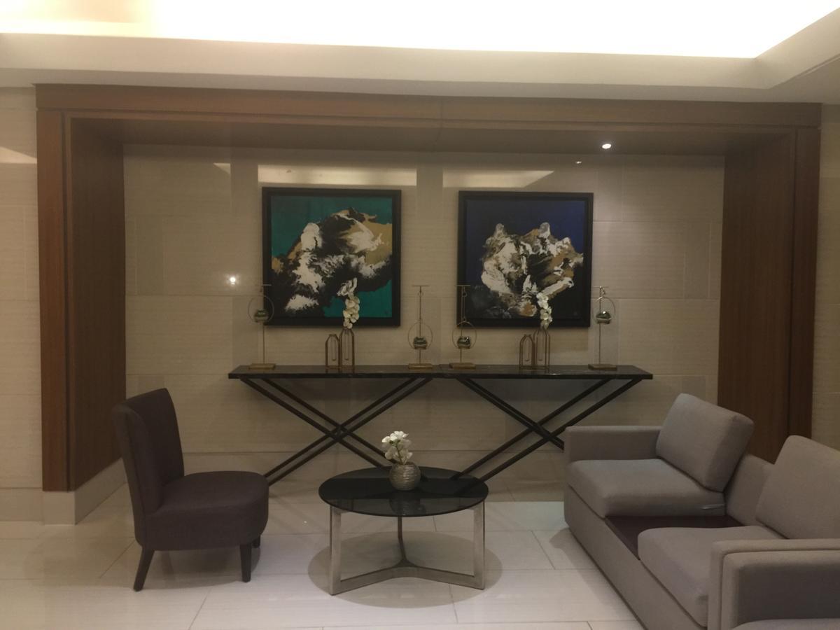 Breeze Residences Condotel Pasay Buitenkant foto
