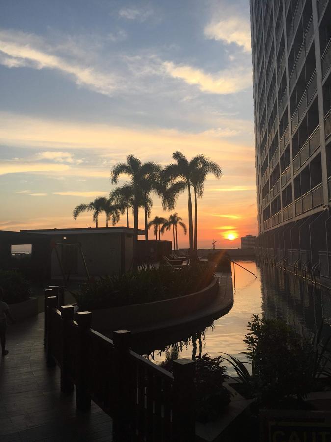 Breeze Residences Condotel Pasay Buitenkant foto