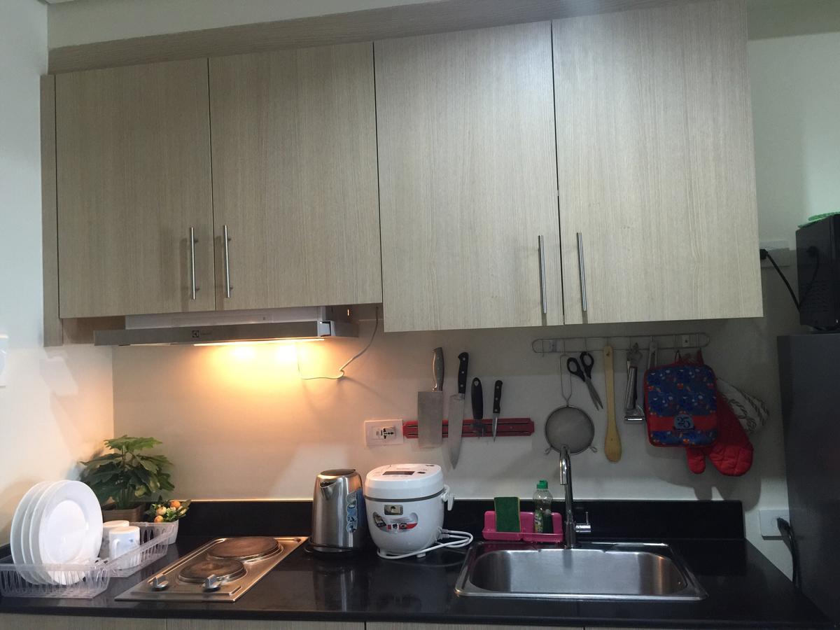 Breeze Residences Condotel Pasay Buitenkant foto